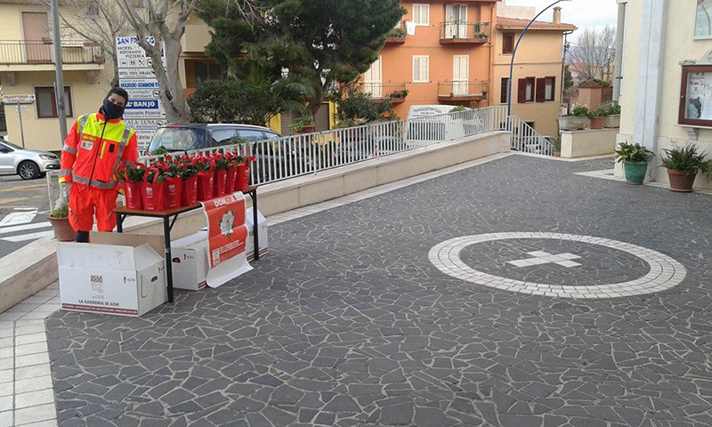 Croce Azzurra Cala Gonone - Don(n)a la Gardenia 2015