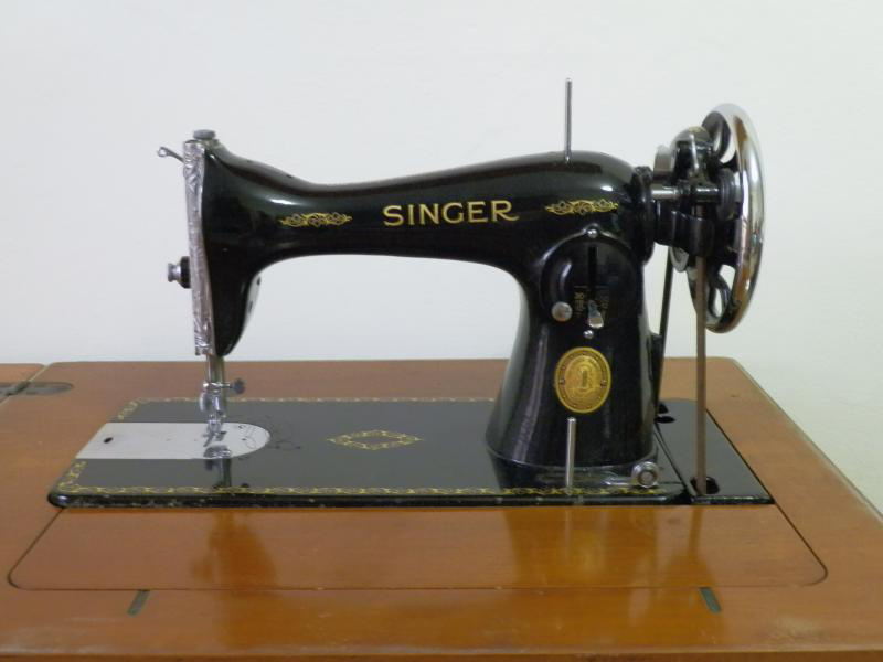 macchina-da-cucire-singer.jpg